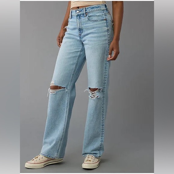 American Eagle Outfitters Denim - American Eagle AE Strigid Ripped High-Waisted Stovepipe Jeans NWT
